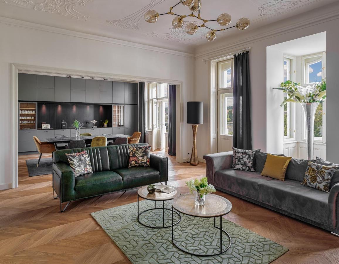 Mn6 Luxury Suites By Adrez Prague Extérieur photo