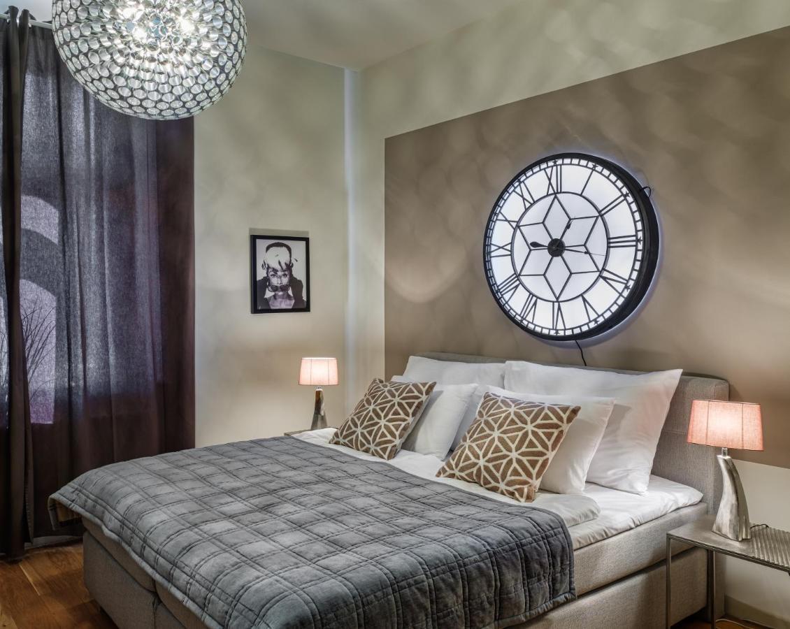 Mn6 Luxury Suites By Adrez Prague Extérieur photo
