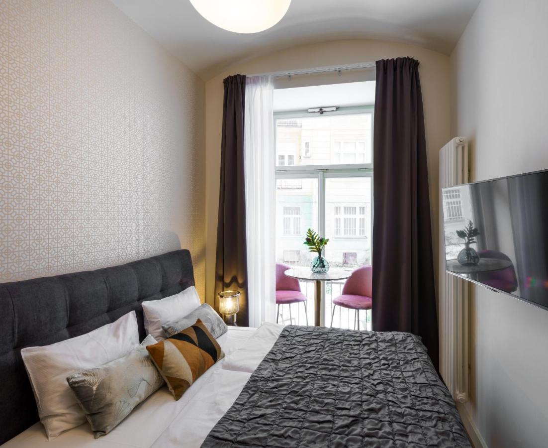 Mn6 Luxury Suites By Adrez Prague Extérieur photo